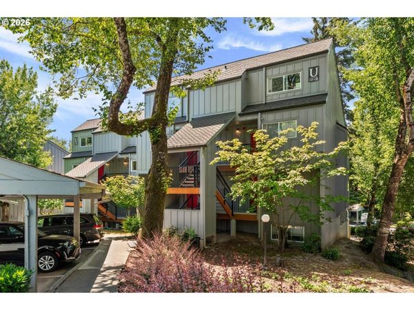 4 TOUCHSTONE, Unit 138, Lake Oswego, OR 97035