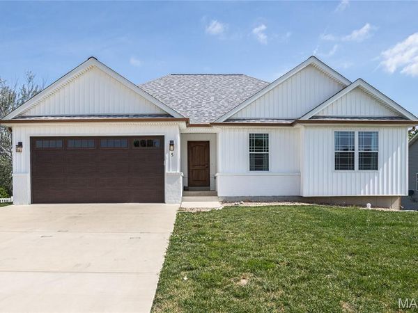 5 Burning Bush Court, Troy, MO 63379