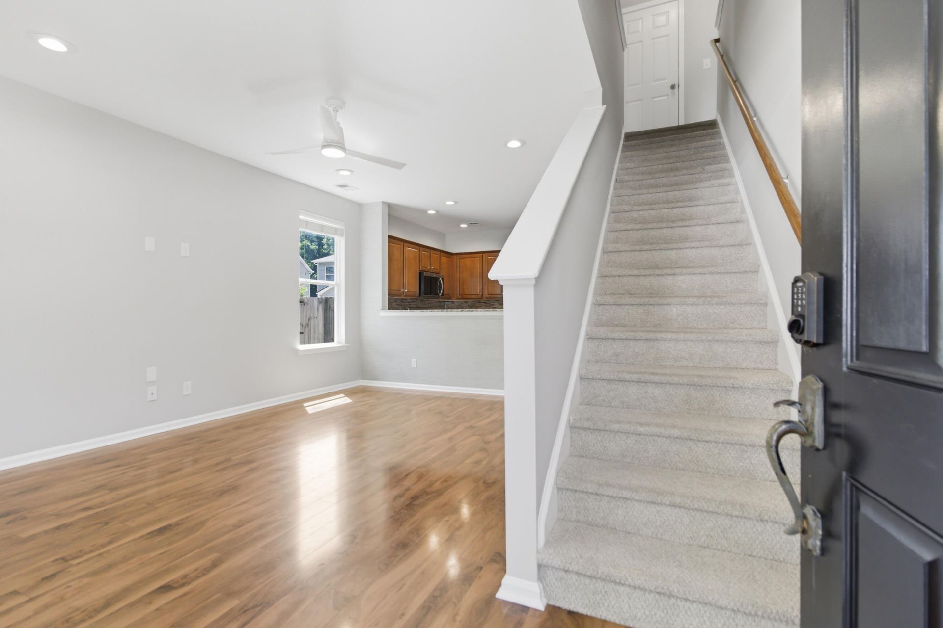 3573 Locklear Lane Photo 7