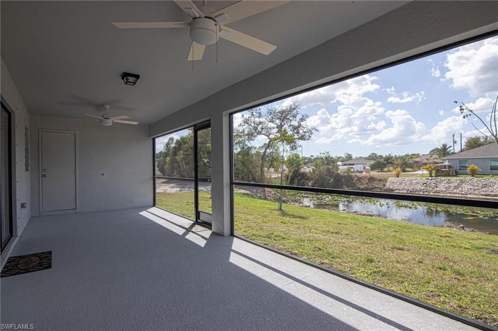 3594 NE 9th Pl, Cape Coral, FL 33909 Photo