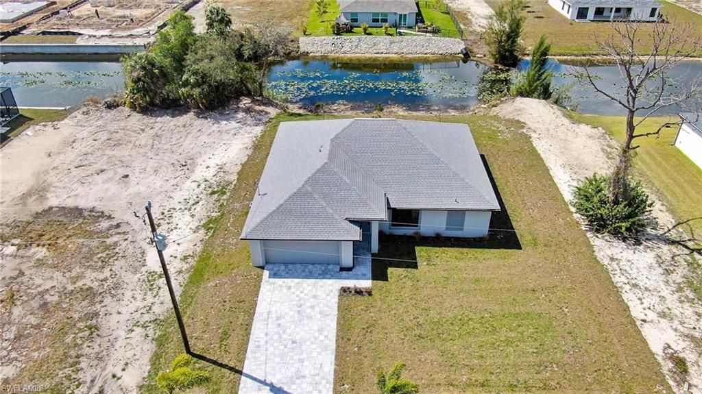 3594 NE 9th Pl, Cape Coral, FL 33909 Photo