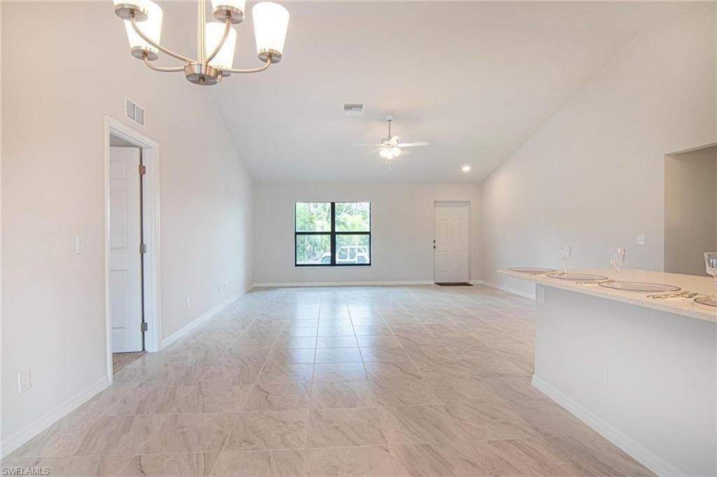 3594 NE 9th Pl, Cape Coral, FL 33909 Photo
