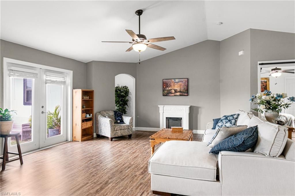 5013 Dania Cir , Labelle, FL 33935 Photo