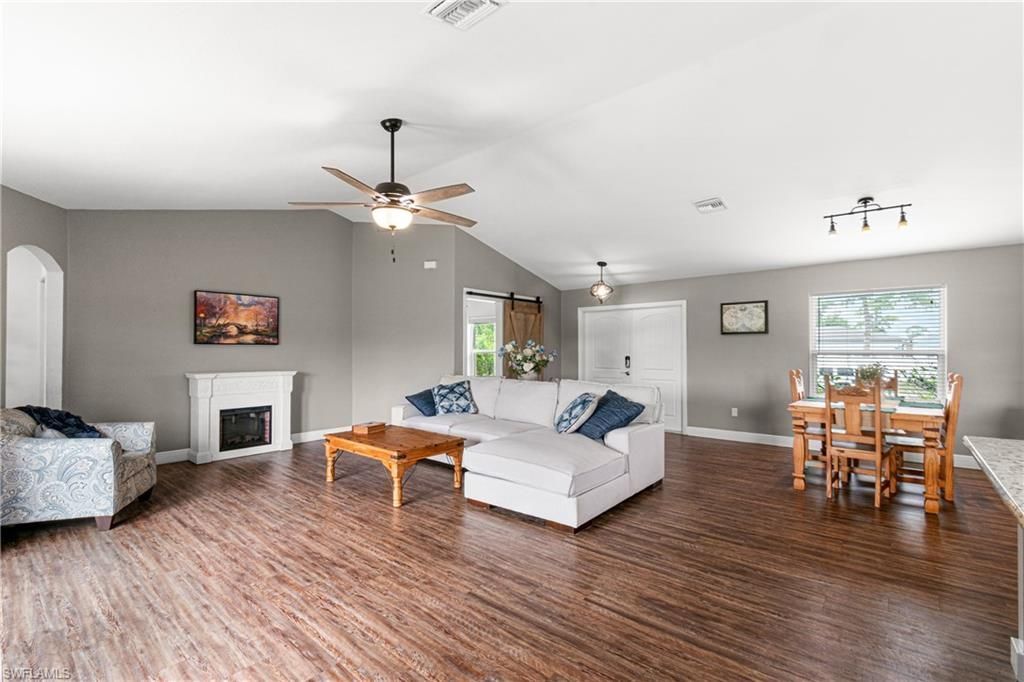5013 Dania Cir , Labelle, FL 33935 Photo