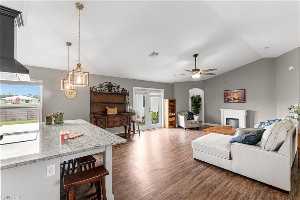 5013 Dania Cir , Labelle, FL 33935 Photo
