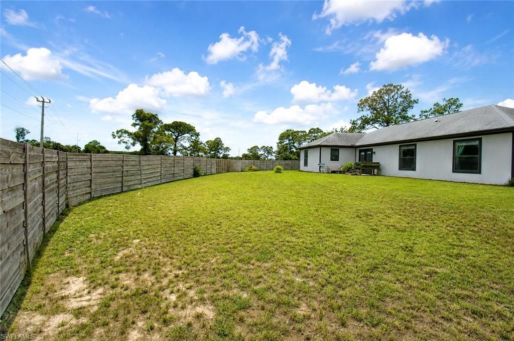 5013 Dania Cir , Labelle, FL 33935 Photo
