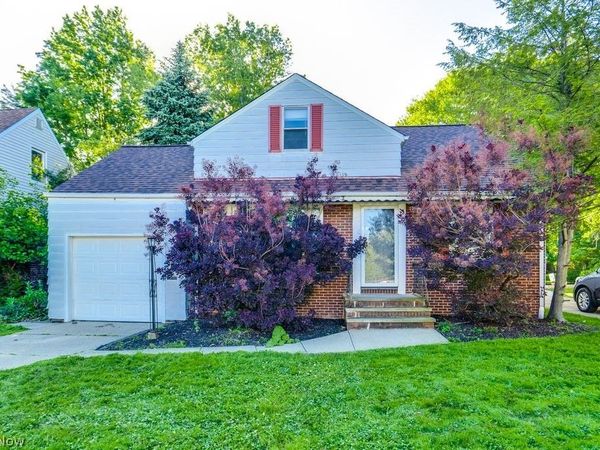 251 E 286th Street, Willowick, OH 44095