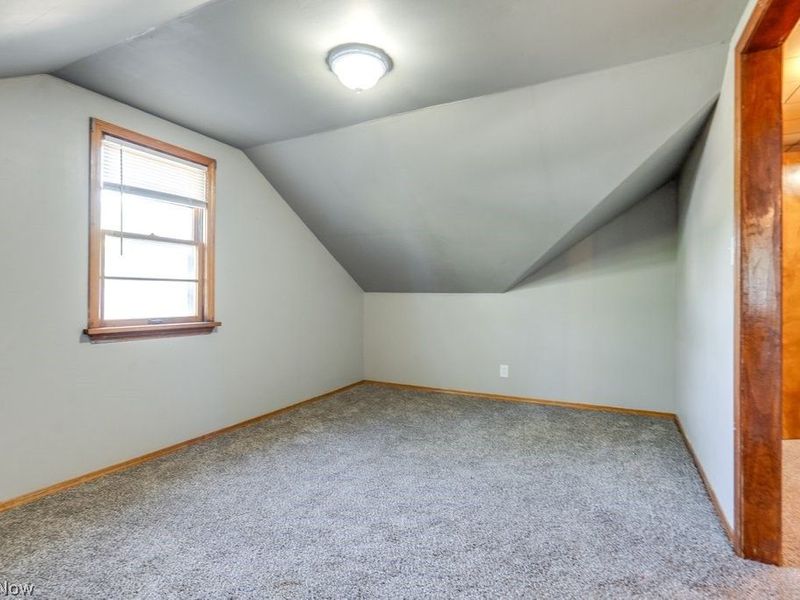 251 E 286th Street, Willowick, OH 44095 Photo 23