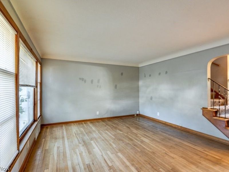 251 E 286th Street, Willowick, OH 44095 Photo 7