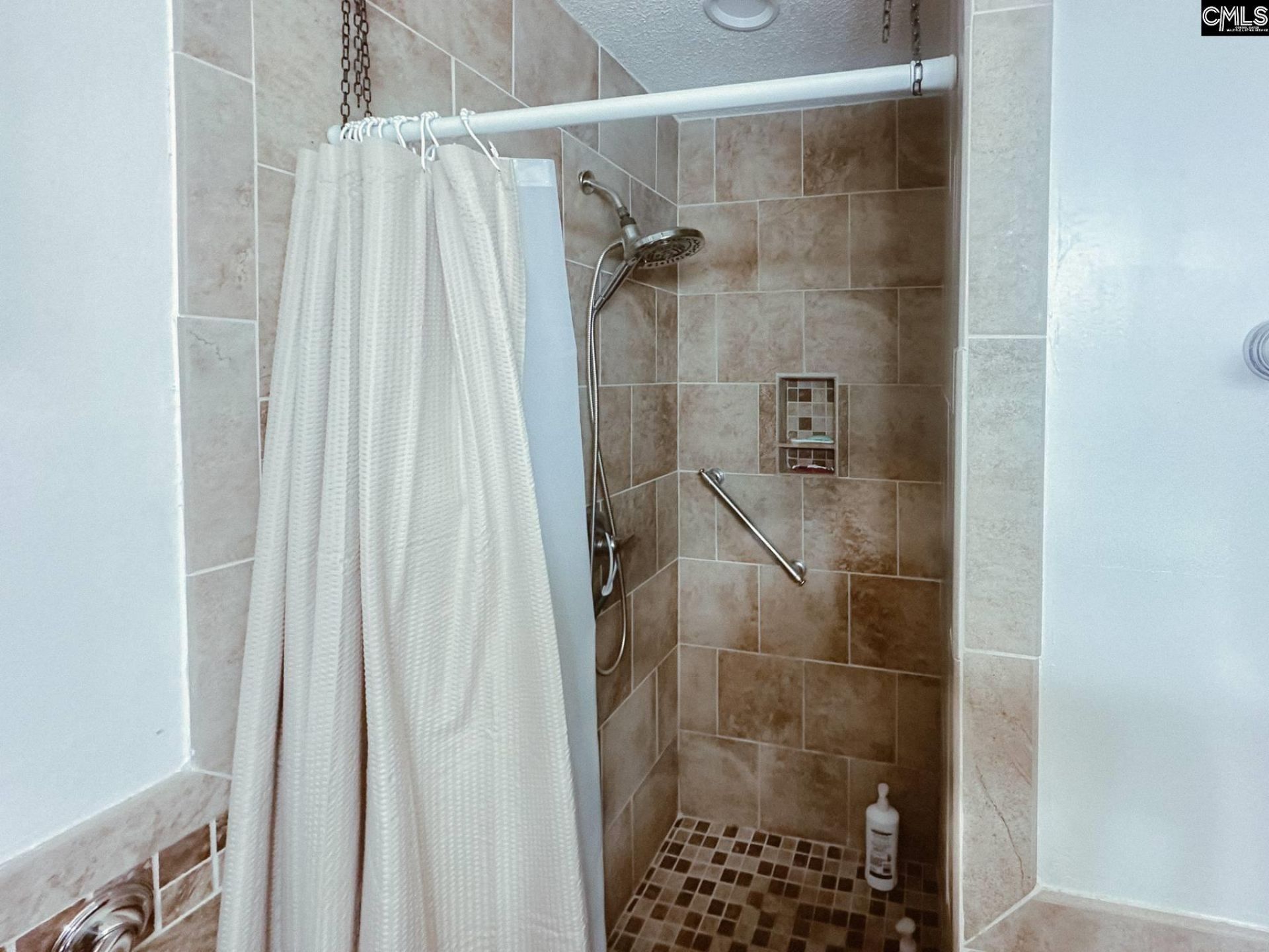 189 Crystal Springs Drive  Photo 17
