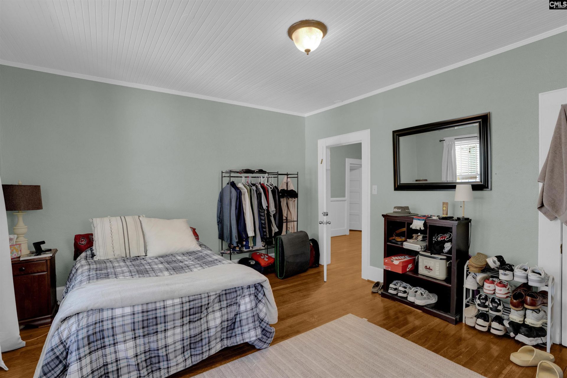 326 Lyles Street Photo 12