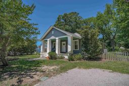326 Lyles Street photo 4