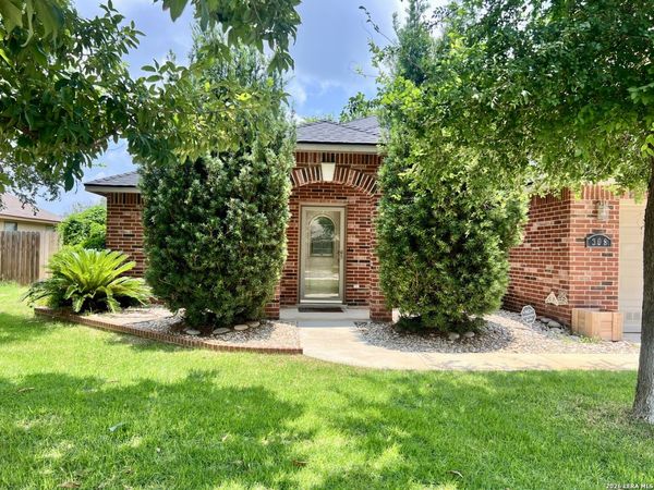 308 Bunker Hill, Pleasanton, TX 78064