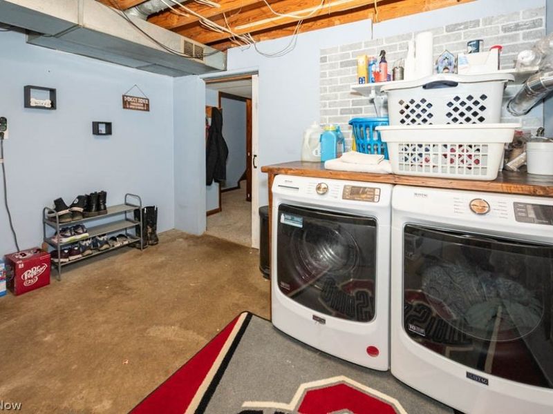 7308 Lake O Springs Avenue NW, North Canton, OH 44720 Photo 31