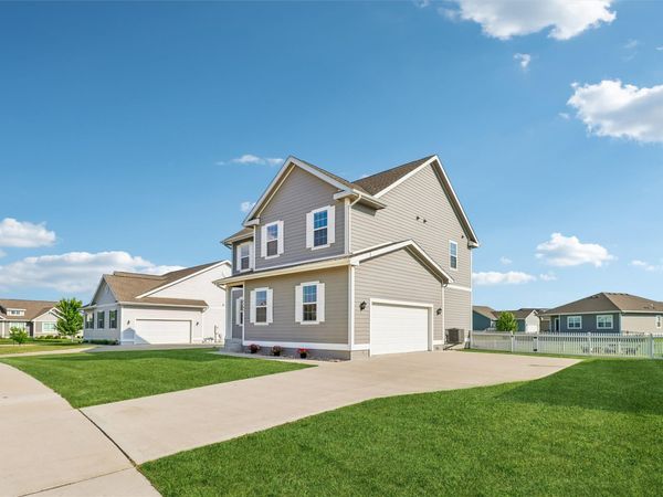 2705 SW 21st Circle , Ankeny, IA 50023