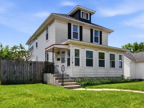 204 Washington Avenue, Bellefontaine, OH 43311
