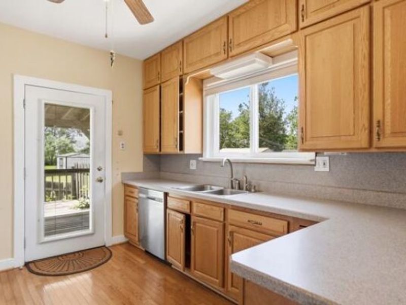 204 Washington Avenue, Bellefontaine, OH 43311 Photo 13