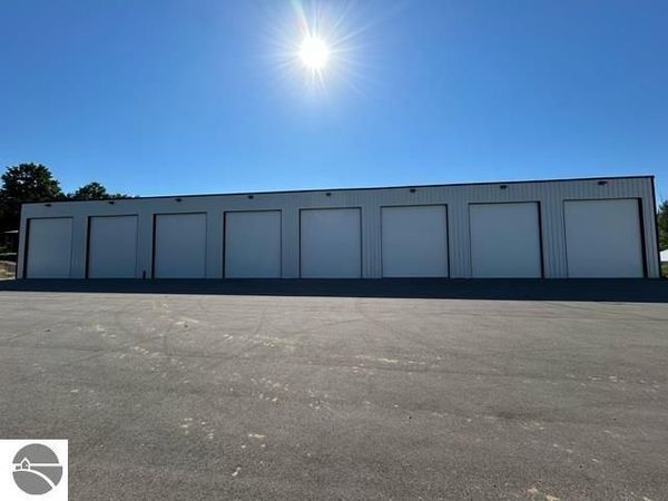 8597 Bingham Road E, Unit 4, Traverse City, MI 49684