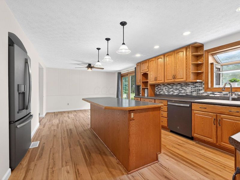 8613 Meadowton Court, Pickerington, OH 43147 Photo 18