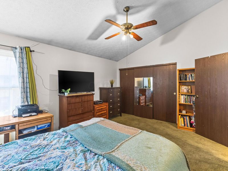 3727 Pendlestone Drive , Columbus, OH 43230 Photo 11