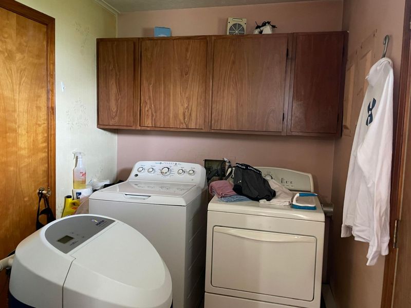 9639 Cook Yankeetown Road NE, Mount Sterling, OH 43143 Photo 6