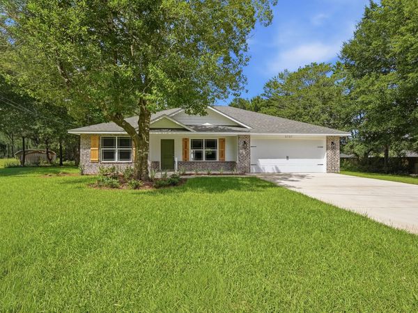 2727 Braswell Street, Navarre, FL 32566