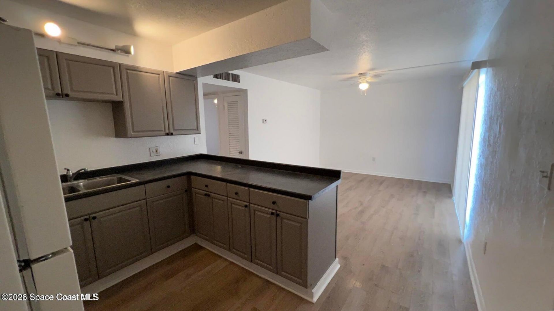 1711 Dixon Boulevard , Cocoa, FL 32922 Photo