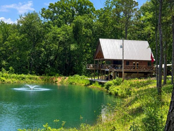 30030 Swan Dr., Nettleton, MS 38858