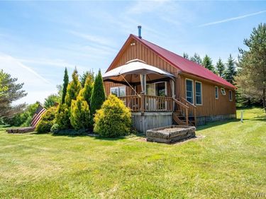 517 W Branch Road , Franklinville, NY 14737