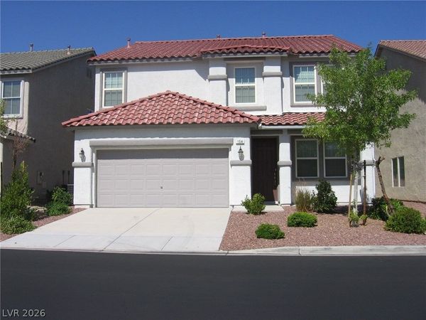 154 La Padania Avenue , Las Vegas, NV 89183