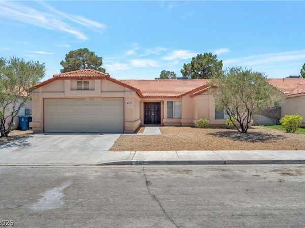 6421 Chippindale Lane , Las Vegas, NV 89108