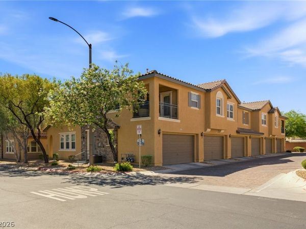 8433 Insignia Avenue , Unit 101, Las Vegas, NV 89178