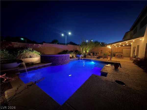199 Glen Falls Avenue , Henderson, NV 89002