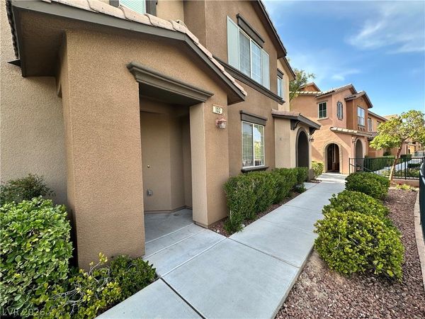 1571 Plaza Centre Drive , Unit 102, Las Vegas, NV 89135