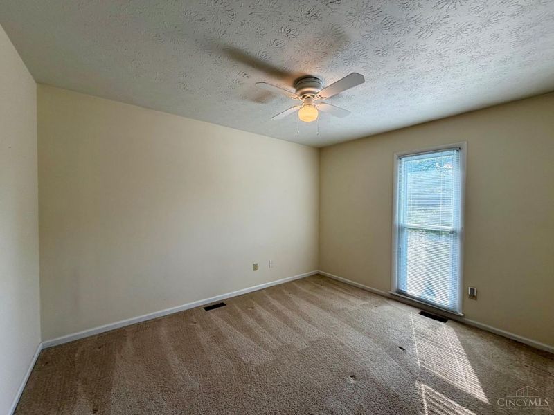 12005 Elkridge Drive, Springdale, OH 45240 Photo 34