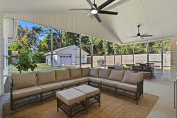 311 Lamont Road photo 4