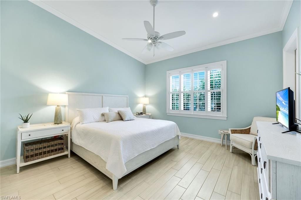 800 Breakaway Ln, Unit 203, Naples, FL 34108 Photo