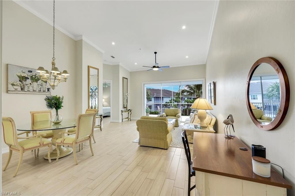 800 Breakaway Ln, Unit 203, Naples, FL 34108 Photo