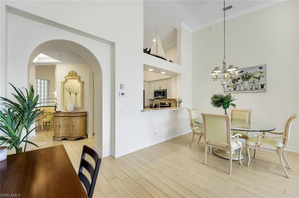 800 Breakaway Ln, Unit 203, Naples, FL 34108 Photo