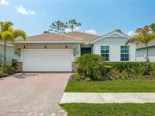 299 Tamarindo LN , NAPLES, FL 34114