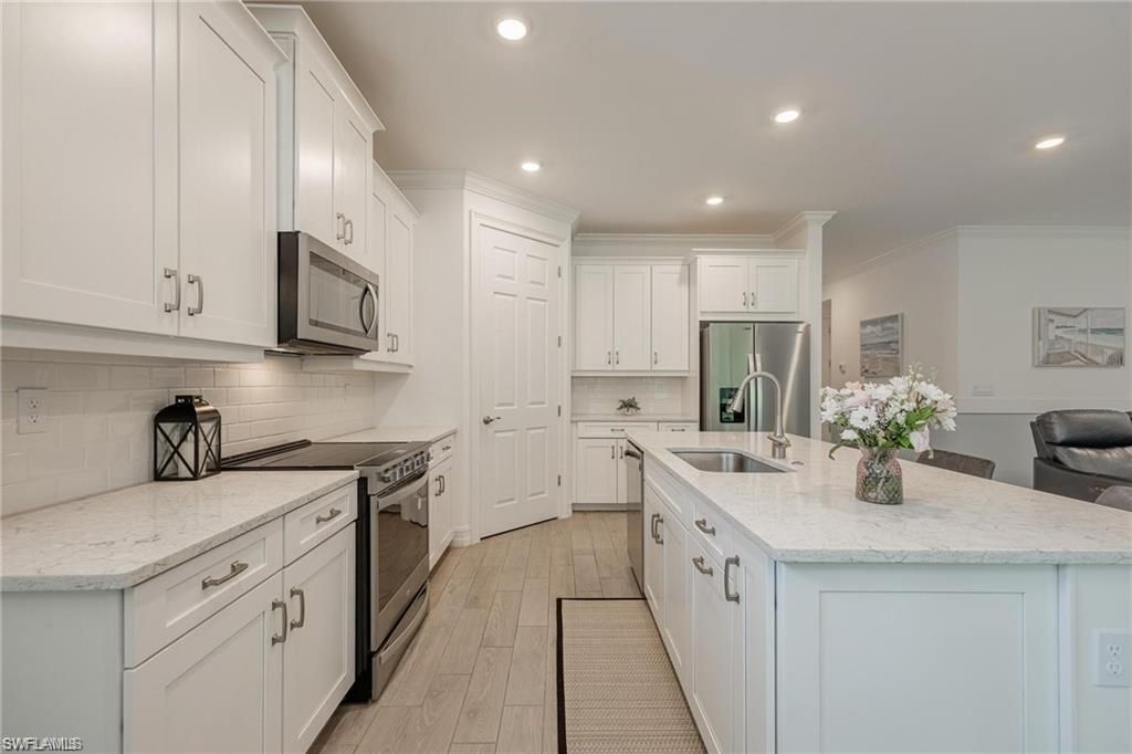 299 Tamarindo Ln , Naples, FL 34114 Photo