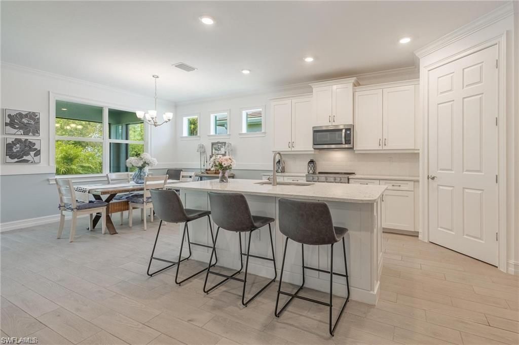 299 Tamarindo Ln , Naples, FL 34114 Photo