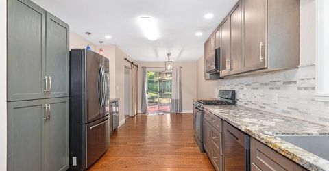 5758 Vacation Blvd, Somerset, CA 95684 Photo