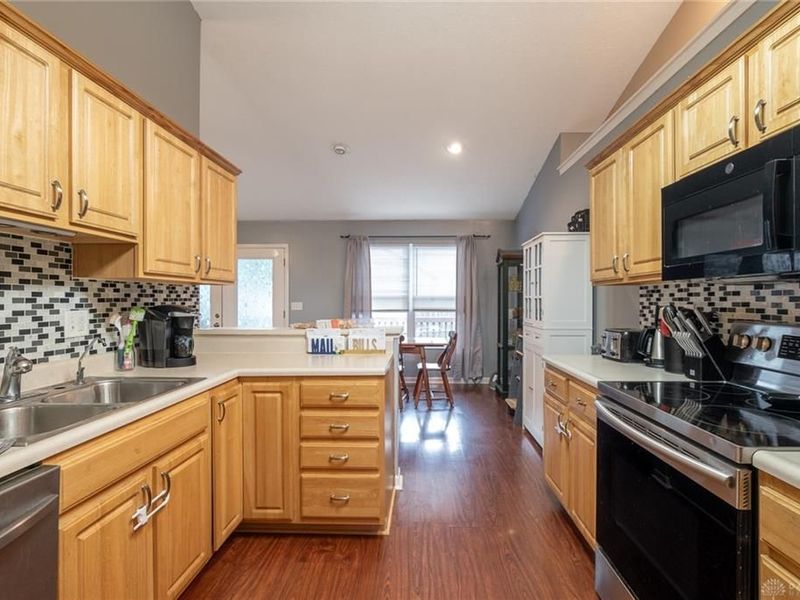 1192 Rockwell Drive, Xenia, OH 45385 Photo 6