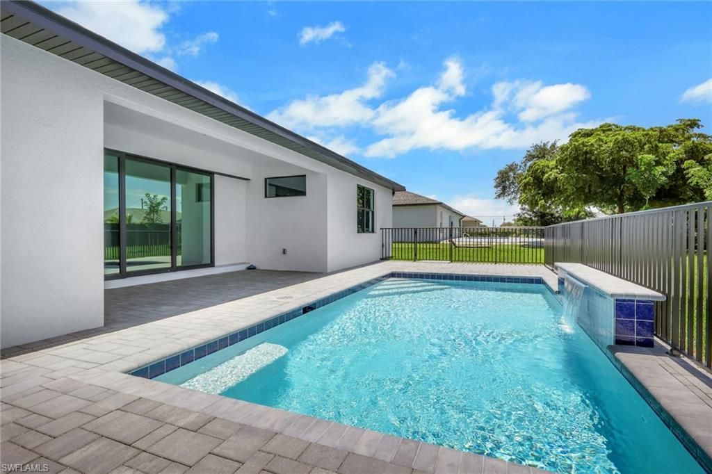 1408 NW 2nd St , Cape Coral, FL 33993 Photo