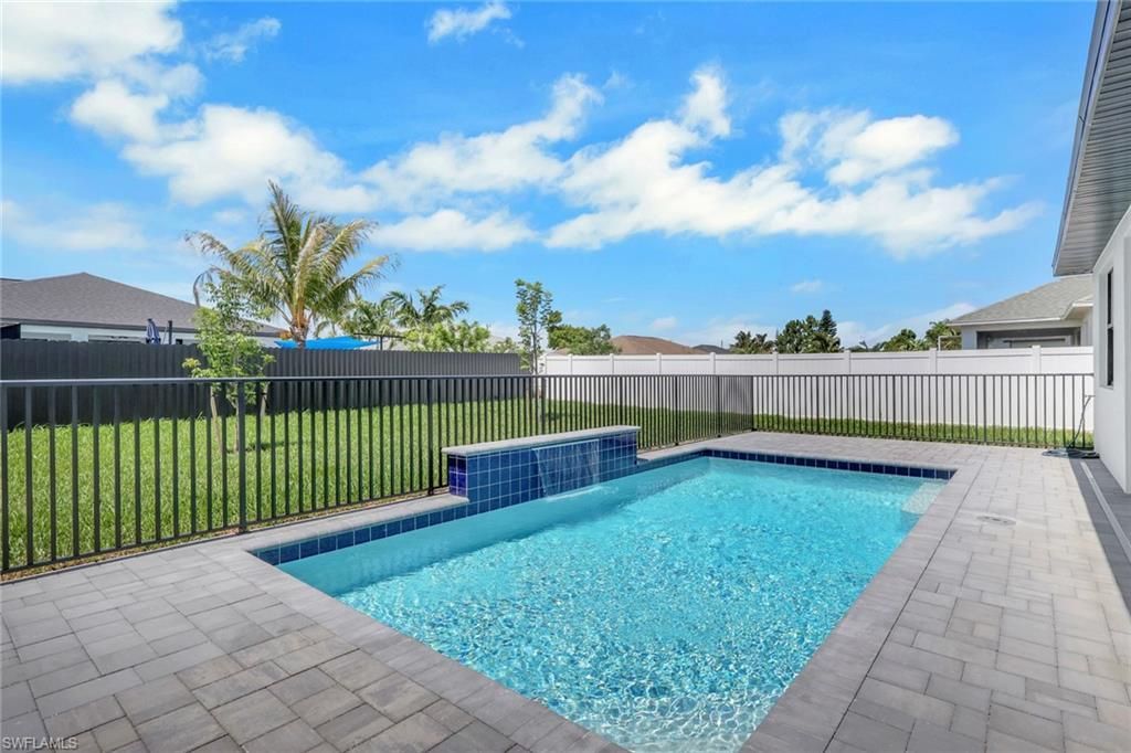 1408 NW 2nd St , Cape Coral, FL 33993 Photo