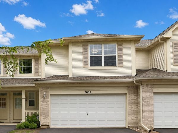 2065 Sunrise Circle , Unit 2065, Aurora, IL 60503