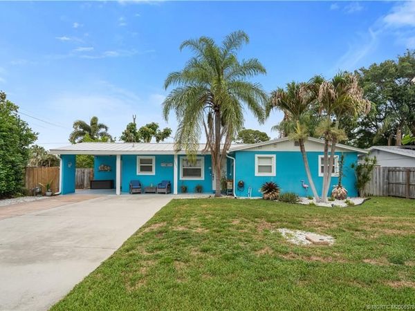 1001 SE 16th Court, Stuart, FL 34996