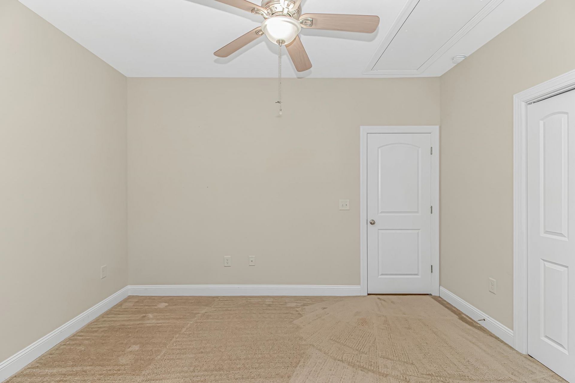 621 Garden Ave. Photo 20