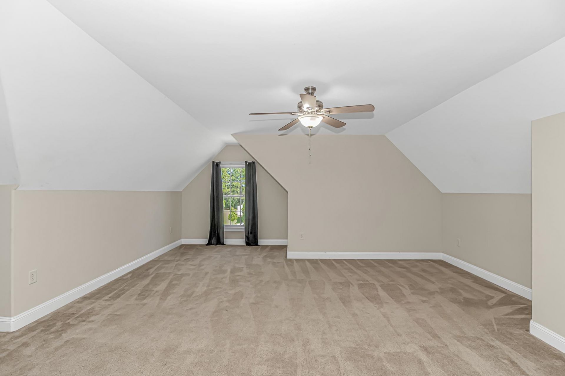 621 Garden Ave. Photo 25